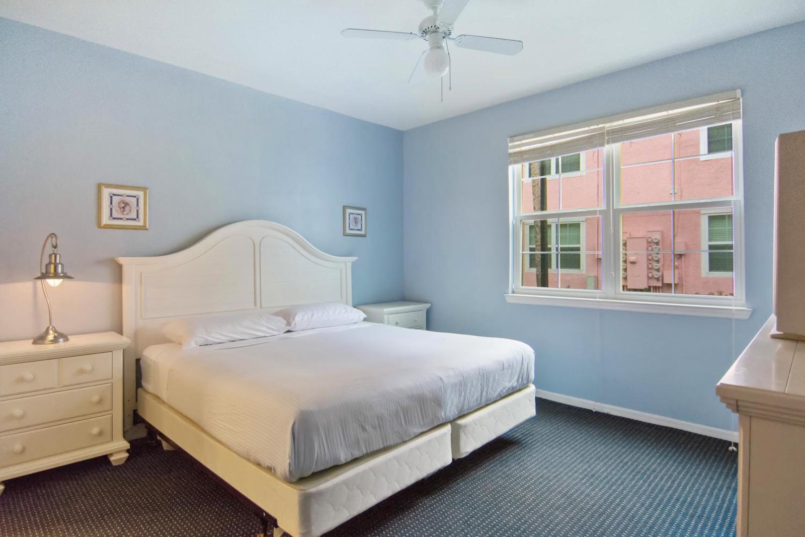 Runaway Beach Club Resort 2 Bedroom Vacation Condo - RW9104 - Main image 2